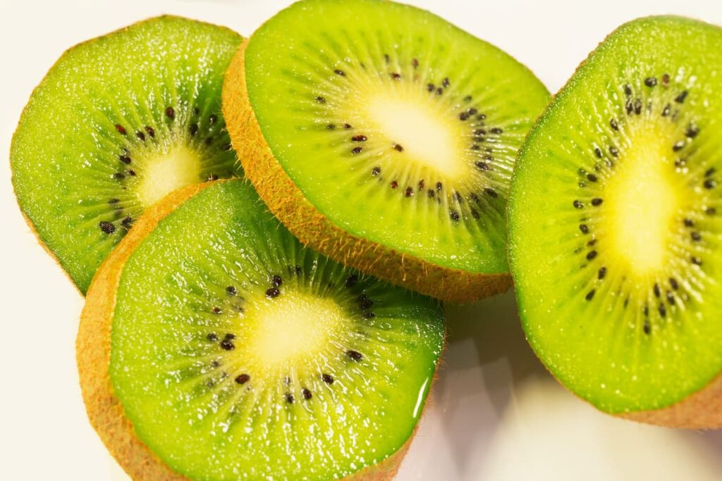 Can Guinea Pigs Eat Kiwi Fruit